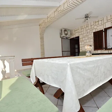 Puntadura Daire Vir